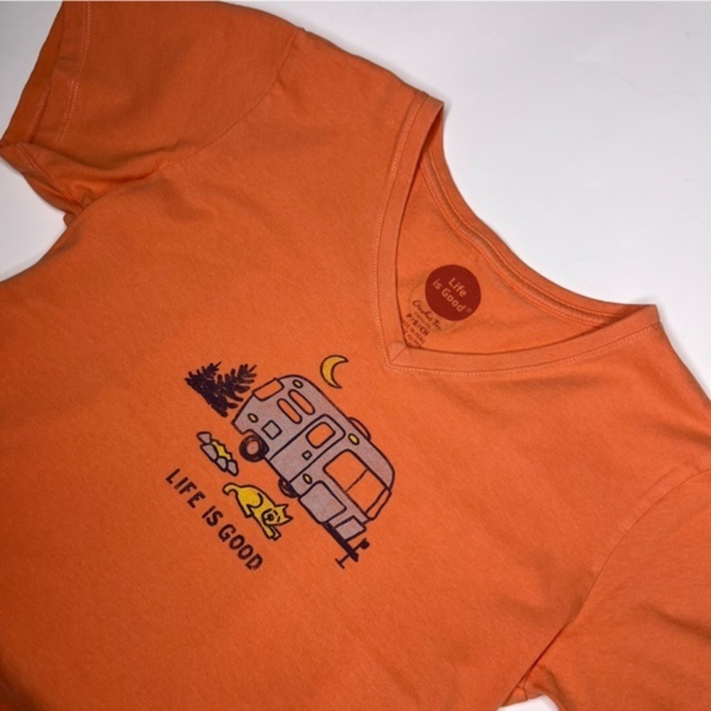Life is Good Orange Camper VNeck Short Sleeve Crusher‎ Tee Small